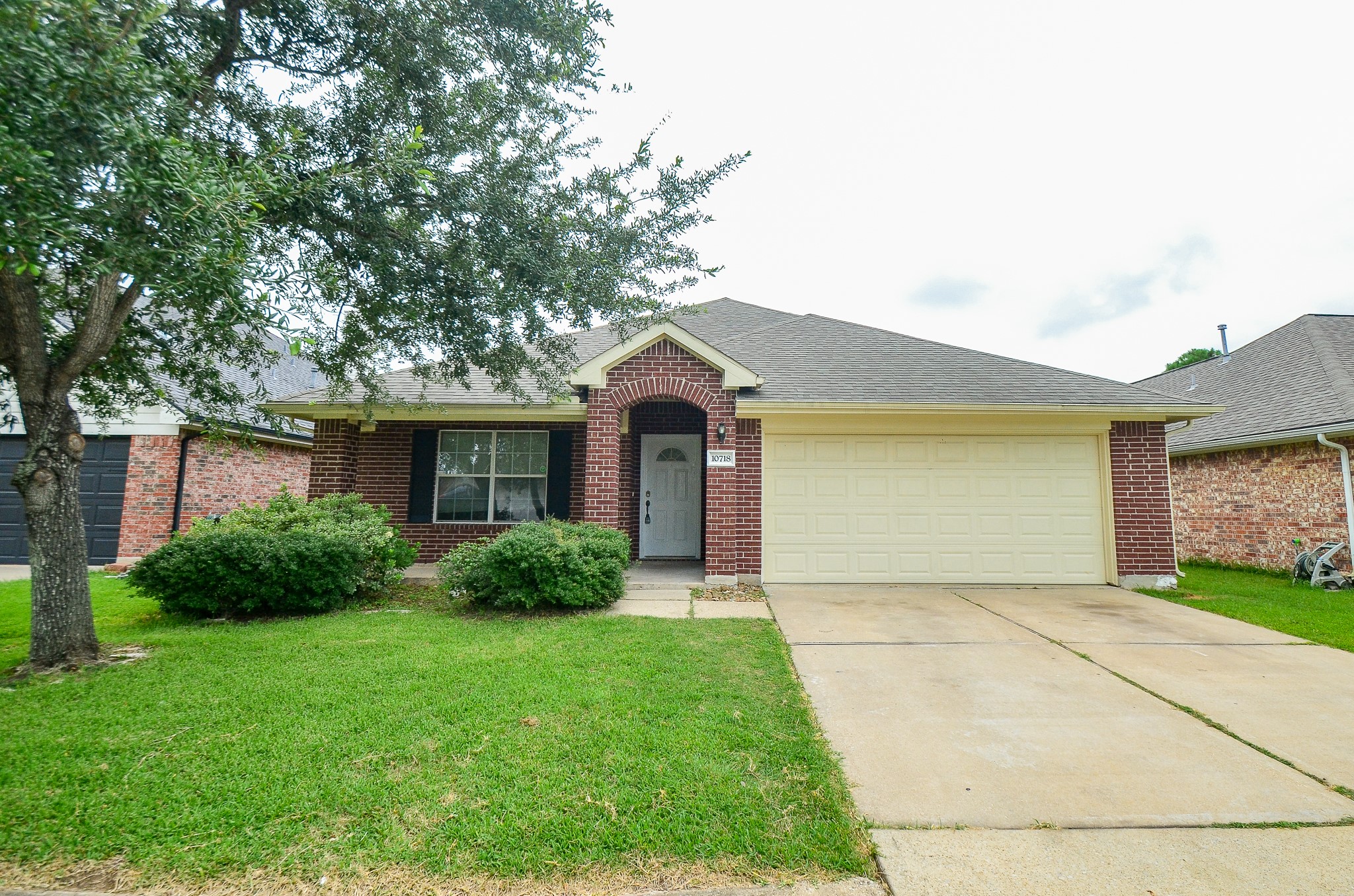 10718 Acacia Forest Trail Houston TX 77089