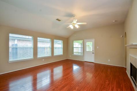 10718 Acacia Forest Trail Houston TX 77089