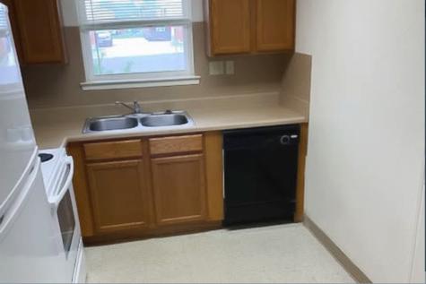 308 N East Street Weimar TX 78962