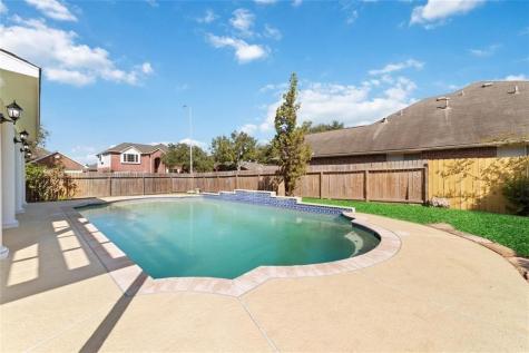 457 Corridor Way Stafford TX 77477