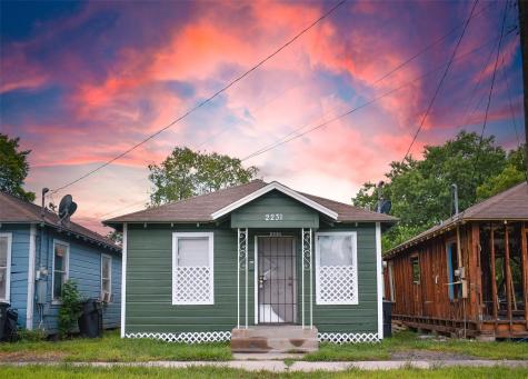 2231 Hutton Street Houston TX 77026