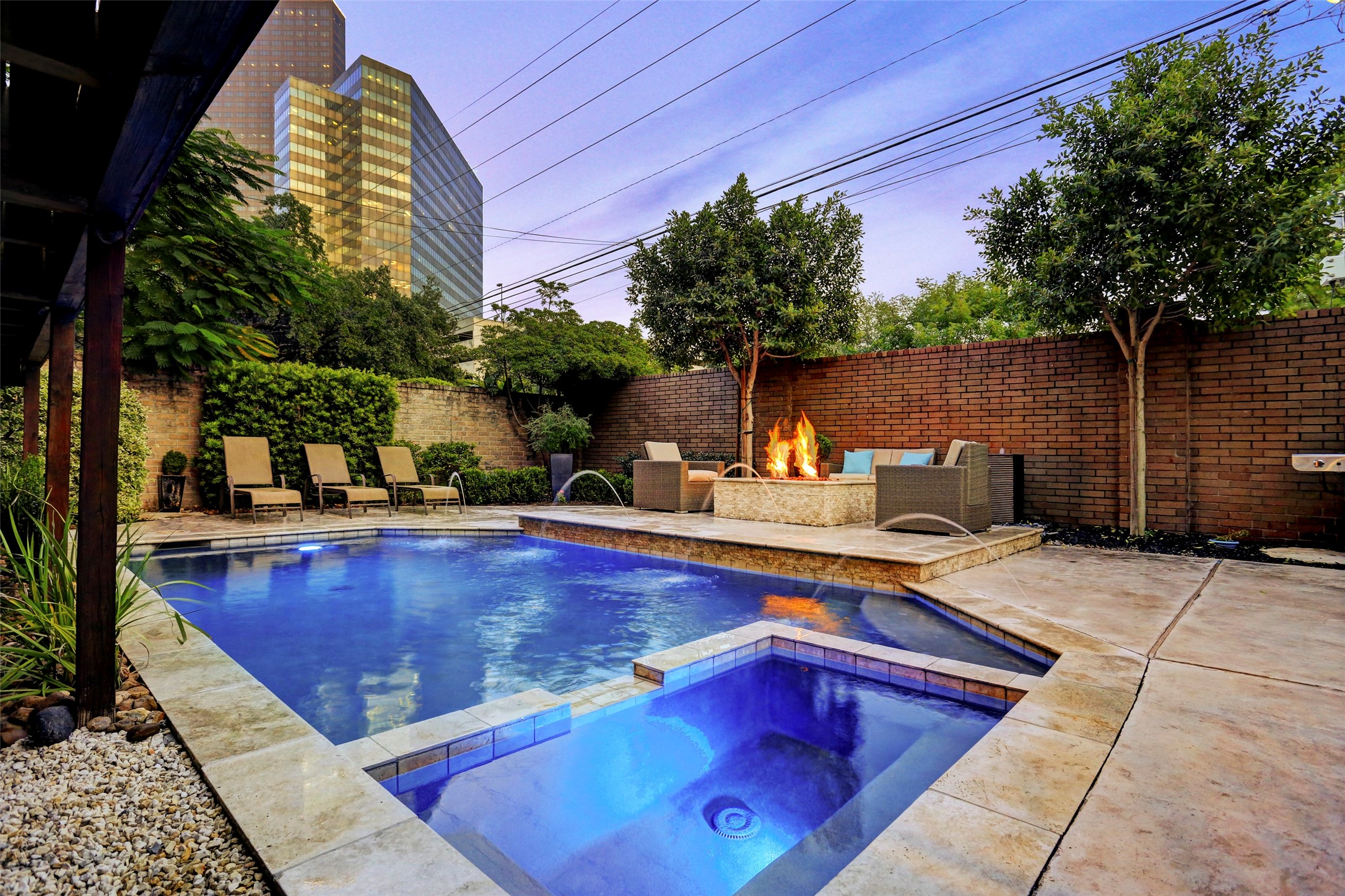 5602 San Felipe Street Houston TX 77056
