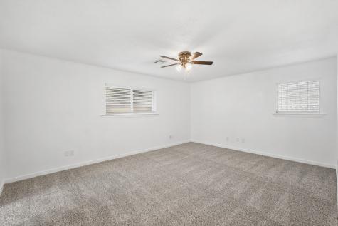 5127 W Bellfort Avenue Houston TX 77035