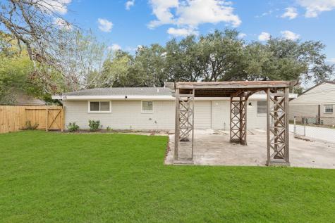 5127 W Bellfort Avenue Houston TX 77035