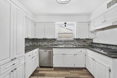 5127 W Bellfort Avenue Houston TX 77035