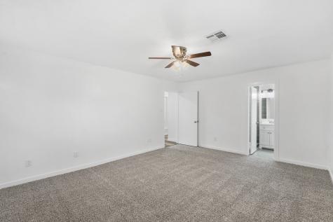 5127 W Bellfort Avenue Houston TX 77035