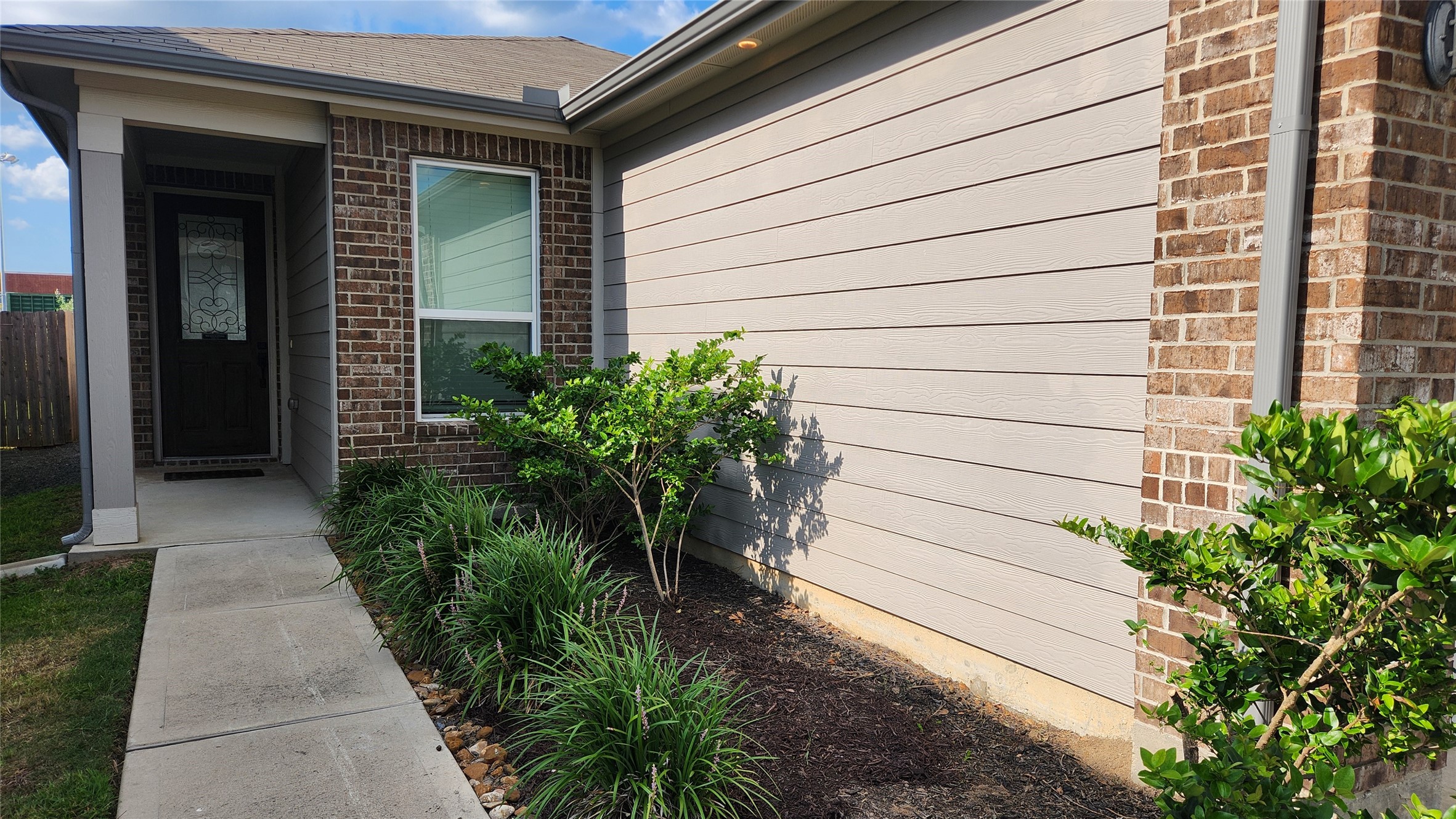 9818 Mills Field Drive Houston TX 77070
