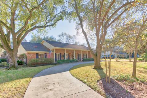 11407 S Chestwood Drive Houston TX 77024