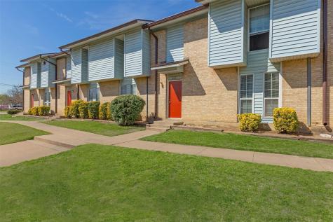 2100 Southcrest Drive Fort Worth TX 76115