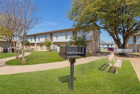 2100 Southcrest Drive Fort Worth TX 76115