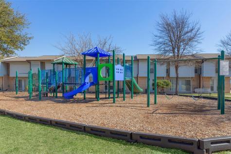 2100 Southcrest Drive Fort Worth TX 76115