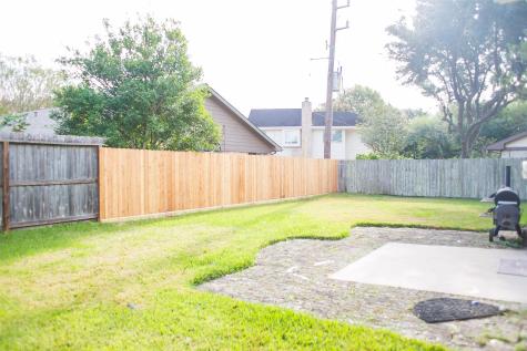 2319 Woodstream Boulevard Sugar Land TX 77479