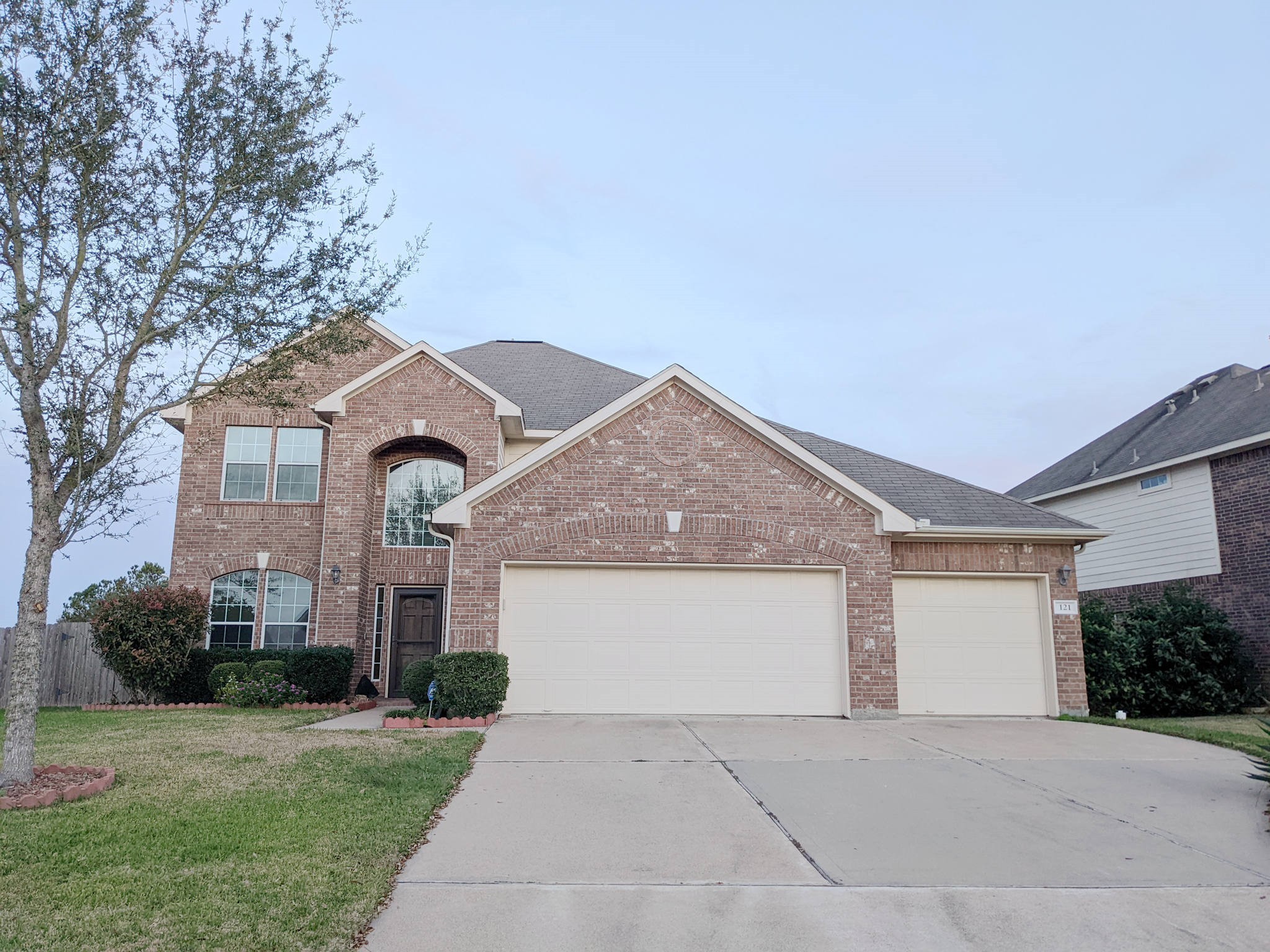121 Fairport Court Dickinson TX 77539