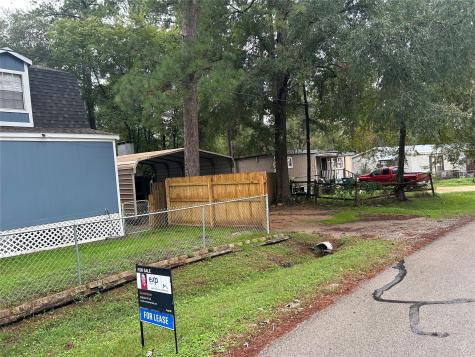 10980 Amblewood Street Willis TX 77318