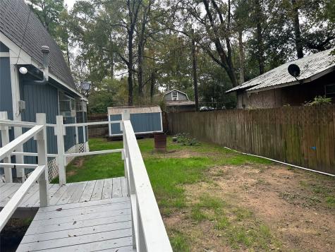 10980 Amblewood Street Willis TX 77318