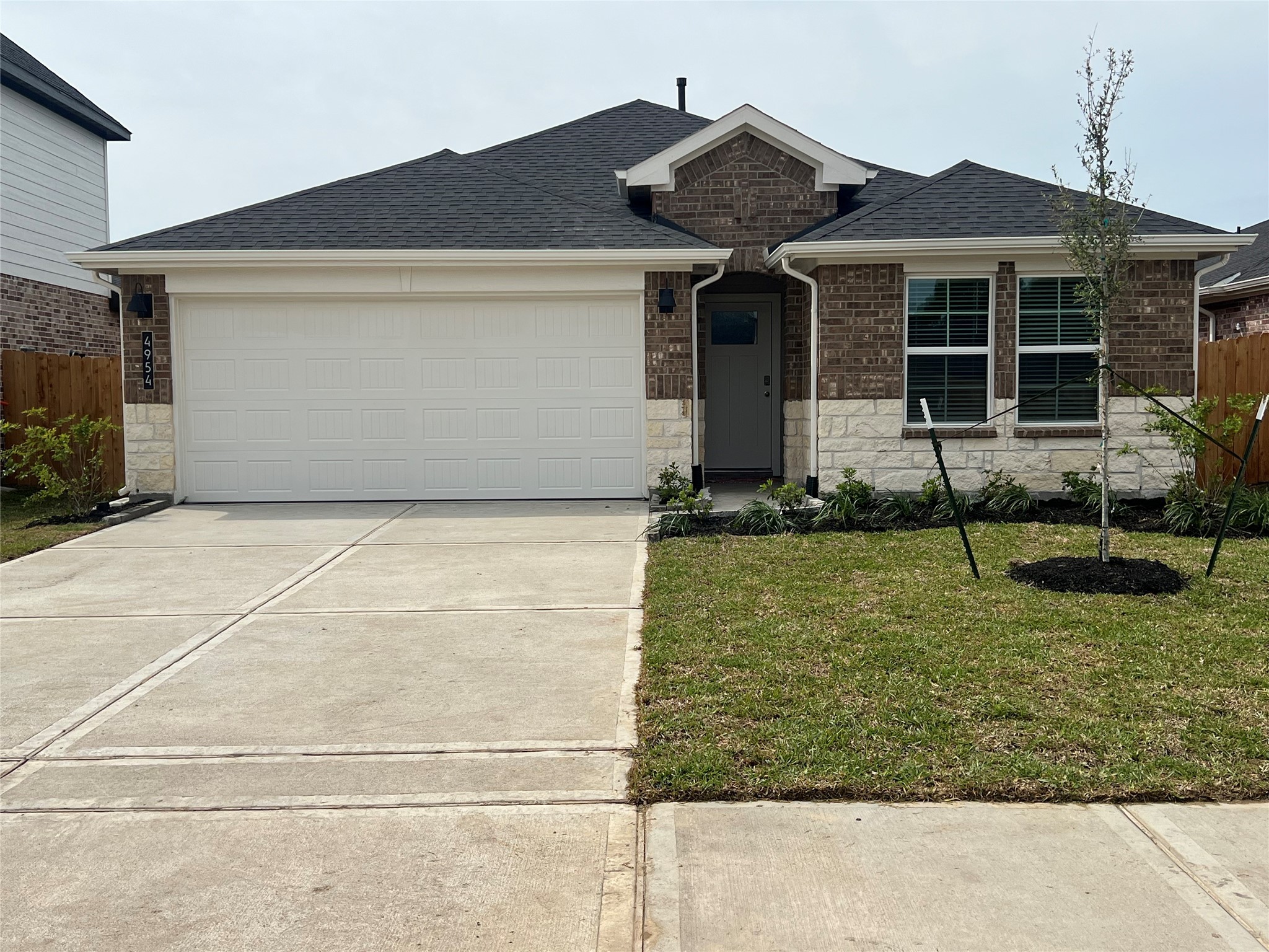 4954 Pine Haven Lane Fresno TX 77545