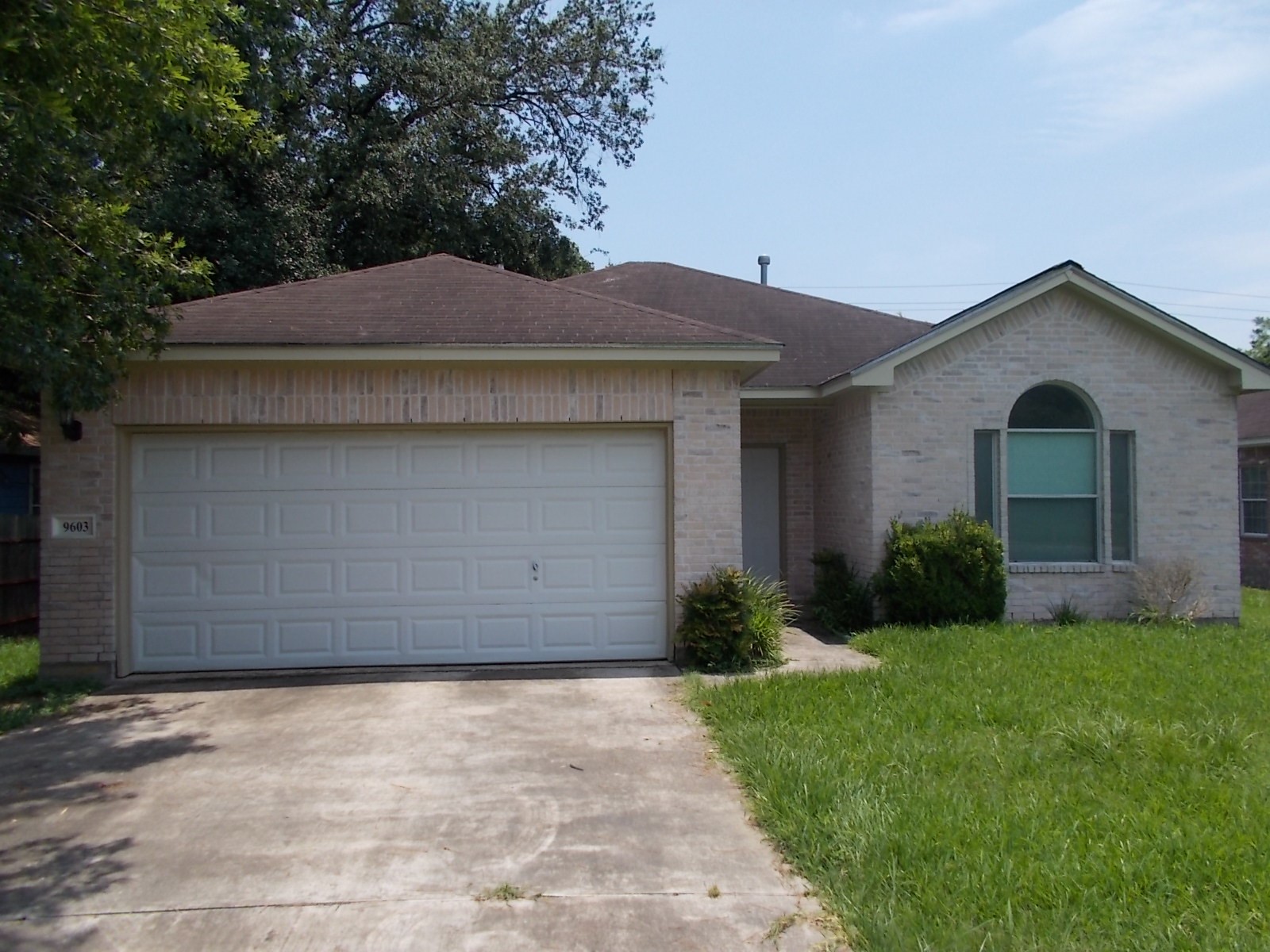 9603 Dulcimer Street Houston TX 77051