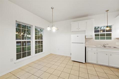 5502 Finch Street B Houston TX 77028