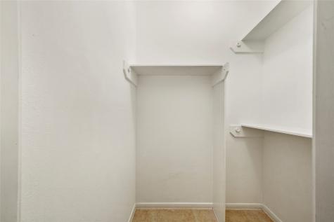 5502 Finch Street B Houston TX 77028