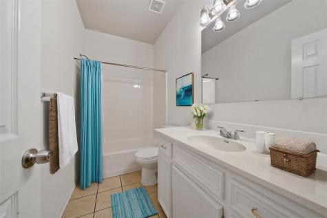 5502 Finch Street B Houston TX 77028