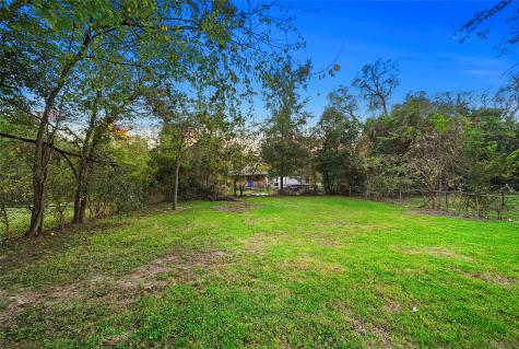 5502 Finch Street B Houston TX 77028