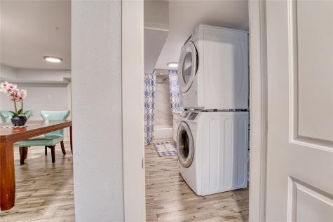 1917 Avenue M 1/2 Galveston TX 77550