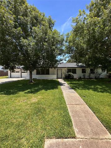1900 Olive Street Baytown TX 77520
