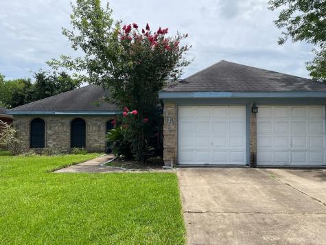 4035 Lotus Drive Pearland TX 77584