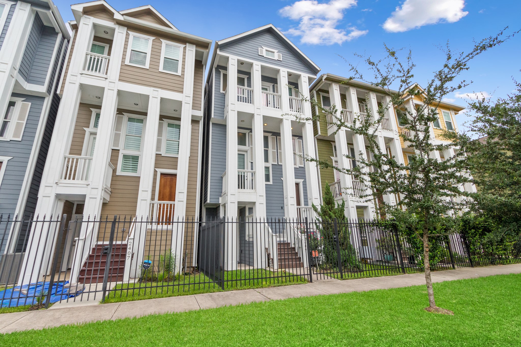 2409 Lawrence Street Houston TX 77008