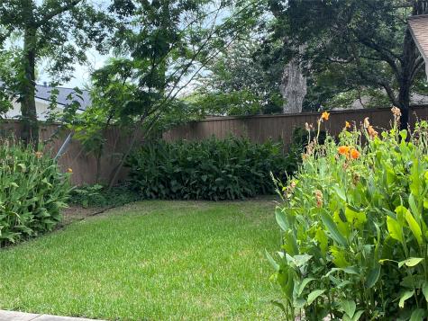 9614 Greenwillow Street Houston TX 77096
