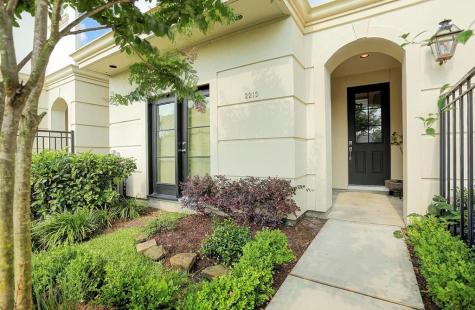 2213 Grant Street Houston TX 77006
