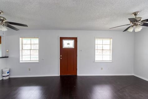 629 13th Avenue N Texas City TX 77590