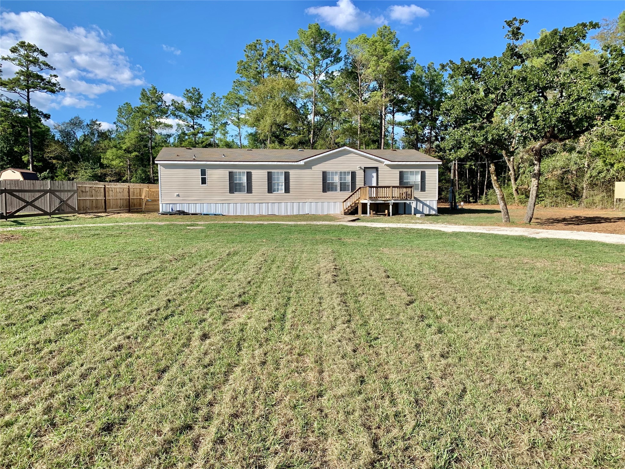 38 Victoria Way Huntsville TX 77320