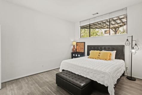 855 Mulberry Lane Bellaire TX 77401