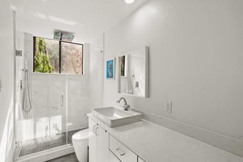 855 Mulberry Lane Bellaire TX 77401