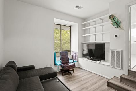855 Mulberry Lane Bellaire TX 77401