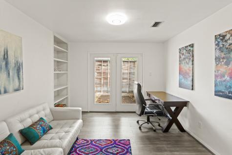 855 Mulberry Lane Bellaire TX 77401