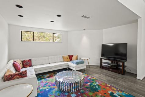 855 Mulberry Lane Bellaire TX 77401