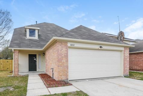 8842 Iron Springs Drive Houston TX 77034