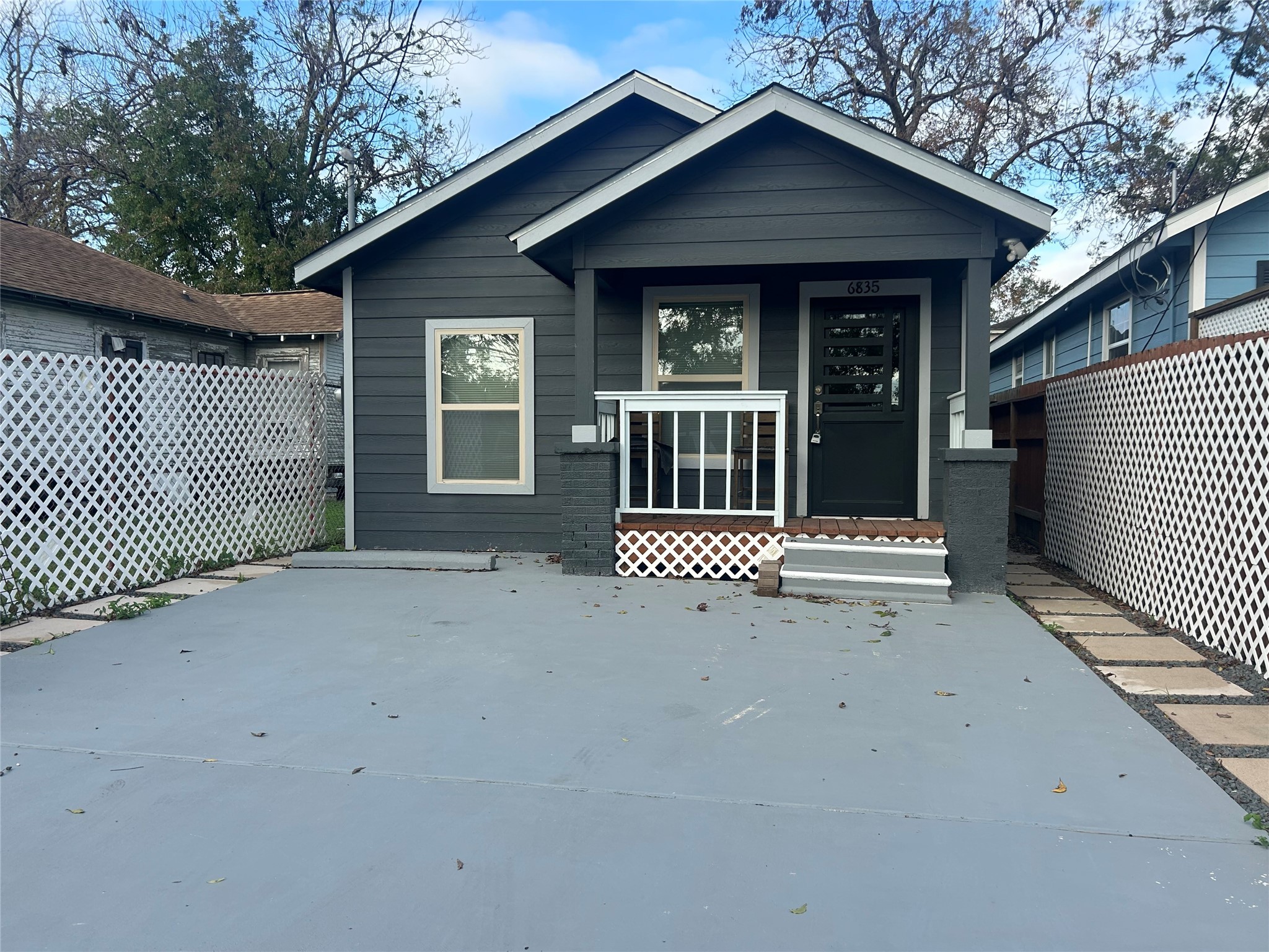 6835 Avenue P Houston TX 77011