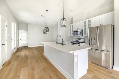 4220 Mckinley Street Houston TX 77051