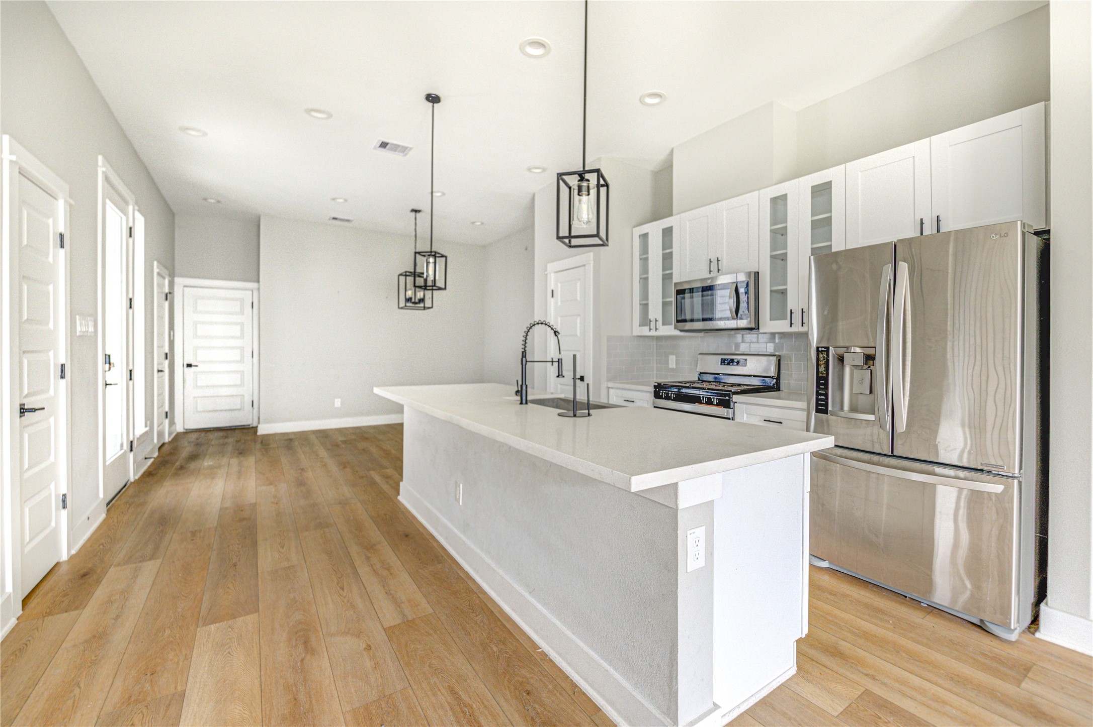4220 Mckinley Street Houston TX 77051