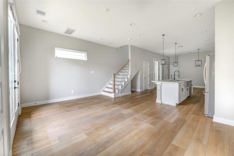 4220 Mckinley Street Houston TX 77051