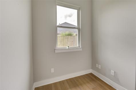 4220 Mckinley Street Houston TX 77051