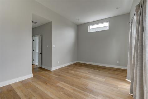 4220 Mckinley Street Houston TX 77051