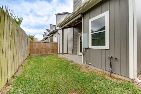 4220 Mckinley Street Houston TX 77051