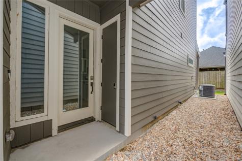 4220 Mckinley Street Houston TX 77051