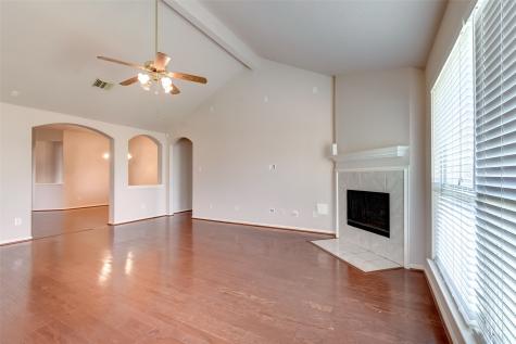 3902 Teal Run Meadows Drive Fresno TX 77545