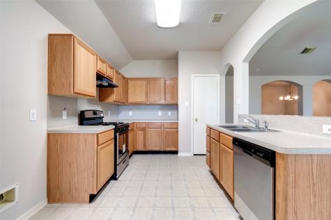 3902 Teal Run Meadows Drive Fresno TX 77545