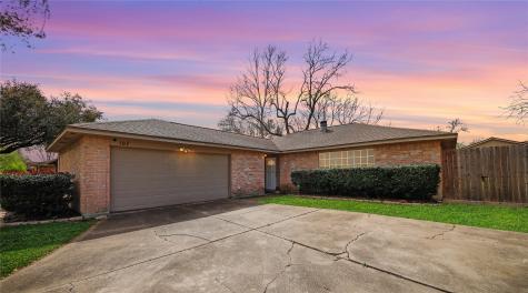 107 Greenshire Drive League City TX 77573